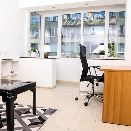 Krichim Apartments,Three-Bedroom, Large Apartment, Top Center Sofie Exteriér fotografie