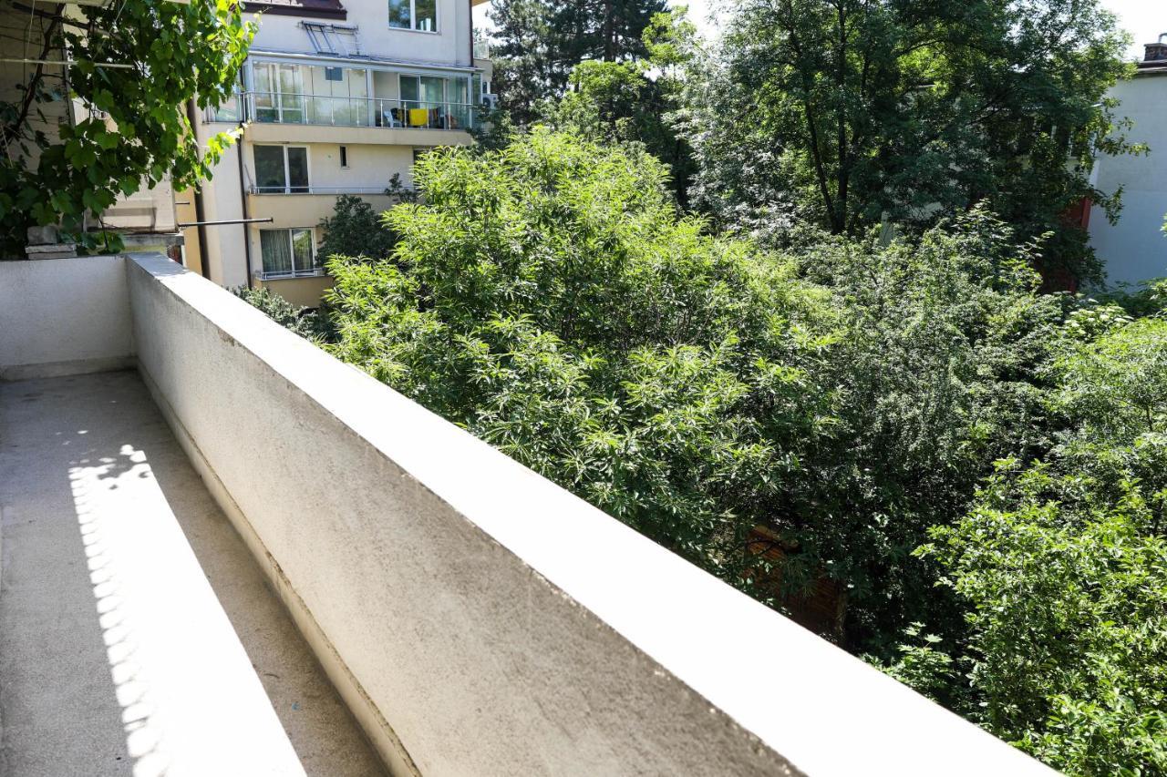 Krichim Apartments,Three-Bedroom, Large Apartment, Top Center Sofie Exteriér fotografie